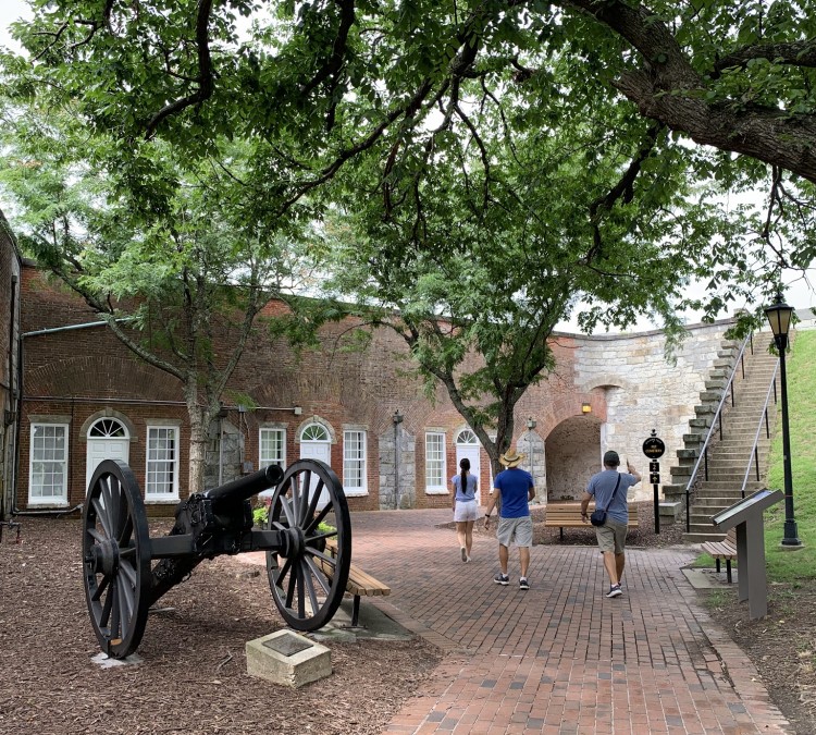 casemate-museum-of-fort-monroe-photo